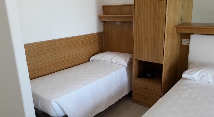 לידו די ג'סולו Hotel Bellariva מראה חיצוני תמונה