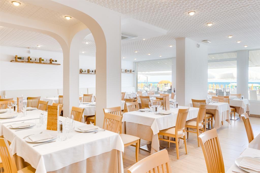 לידו די ג'סולו Hotel Bellariva מראה חיצוני תמונה